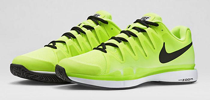Giày tennis Nike